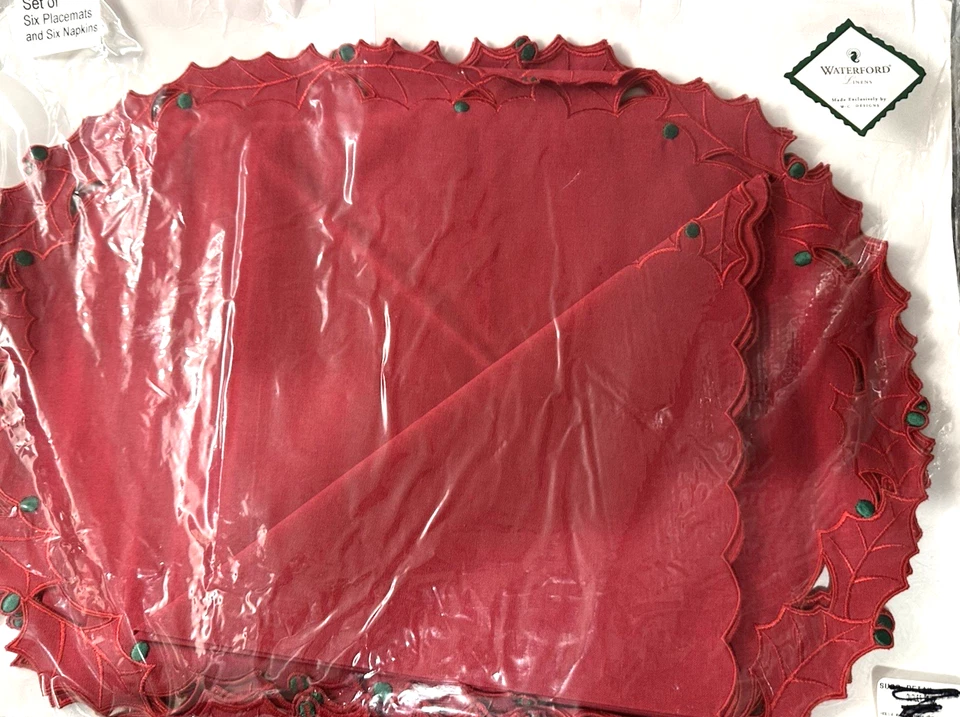 12 piezas Nuevas servilletas rojas de Navidad Waterford manteles individuales de lino sin usar, en paquete recortes de Poinsetta Foto 3 de 4