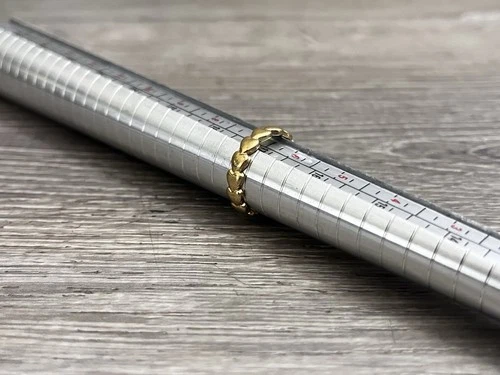 Avon Gold Tone Heart Ring Size 6.5 Costume Jewelry Vintage