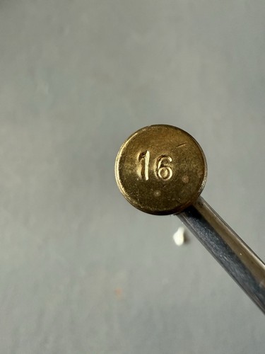 Wood Handled / Knobbed Clock Winder Crank Key Size 12 (6.25mm) Vintage - Picture 2 of 2