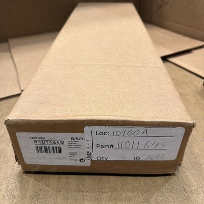 Bosch 11011645 / Dishwasher Lower Spray Arm / New In Box.   111