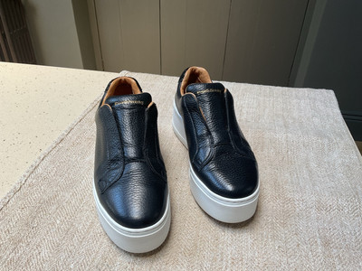Russell Bromley Black Leather park up Laceless trainers Shoes