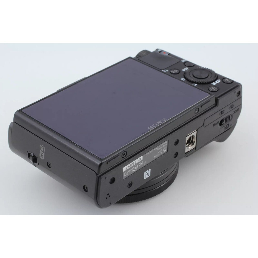 Sony DSC-RX100 II Digital Camera 20.20 million Pixel 3.6x Optical
