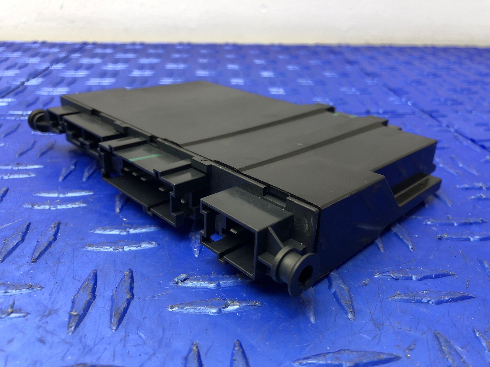 2013-2021 MASERATI QUATROPOTE M156 FRONT LEFT SEAT SETTING CONTROL MODULE UNIT