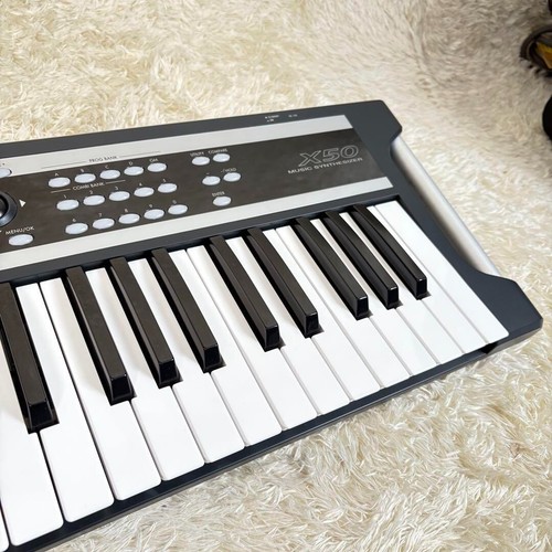 KORG X50 Synthesizer - Schöner Zustand, vollständig getestet mit Stromkabel &... - Bild 12 von 14