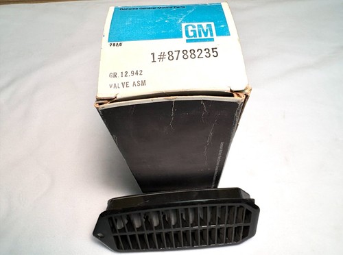 NOS GM Door Jamb Vent-1970-1992- # 8788235