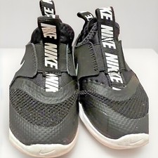 NIKE TODDLER SNEAKERS SIZE 5 SLIP ON GOOD CONDITION