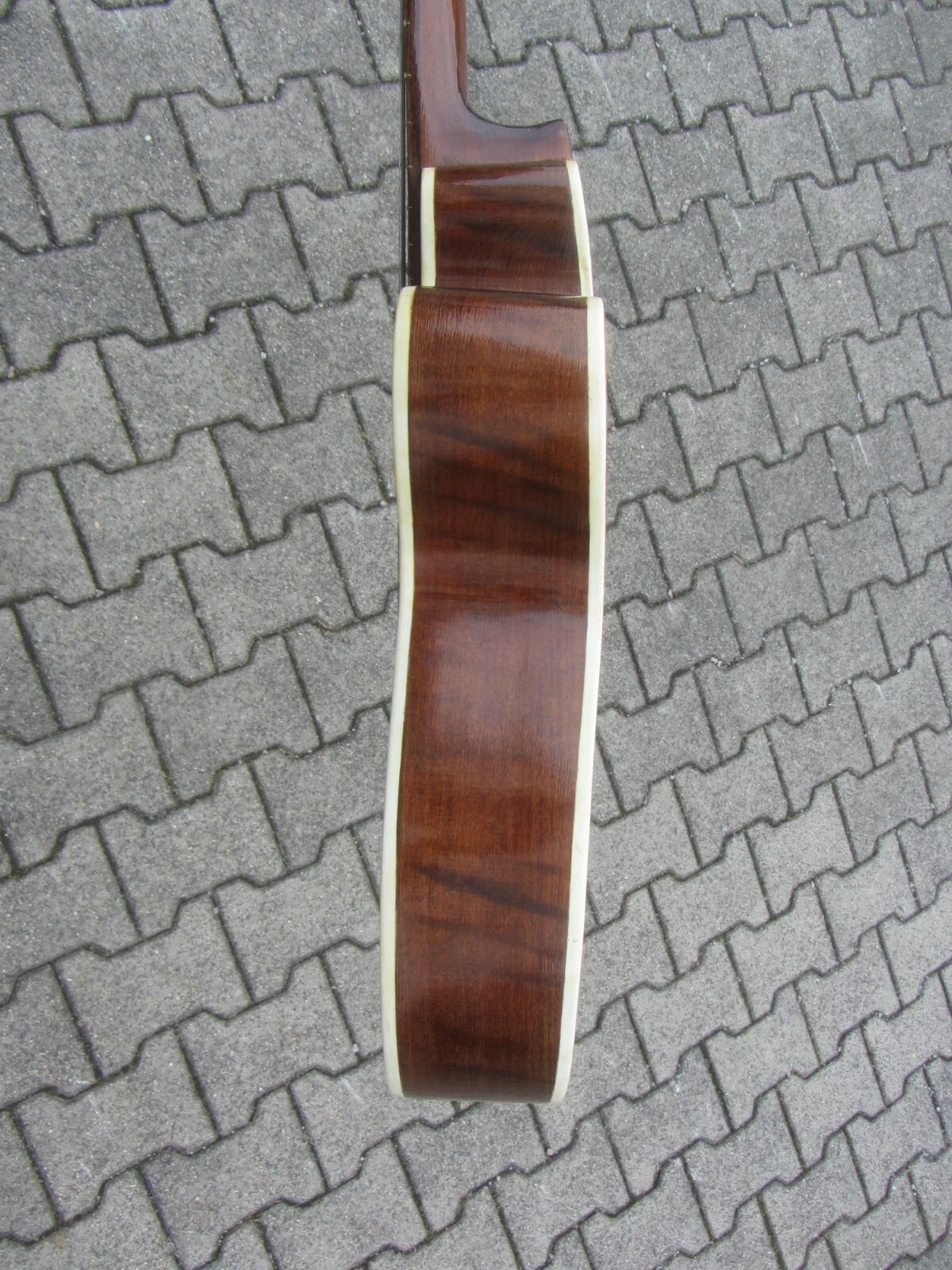 Picture 4 of 12