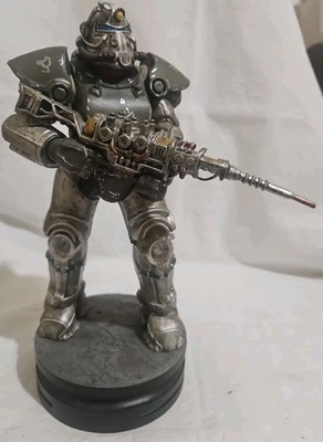 Fallout T-51 Power Armor Limited Edition Modern Icons ThinkGeek Statue - No Box
