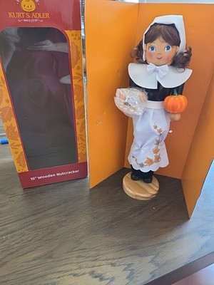 KURT ADLER 15'' PILGRIM WOMEN NUTCRACKER  HOLIDAY DECORATION Item #TH0421