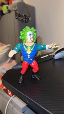 WWE DOINK THE CLOWN HASBRO WRESTLING ACTION FIGURE WWF SERIES 9 VERY GOOD COND