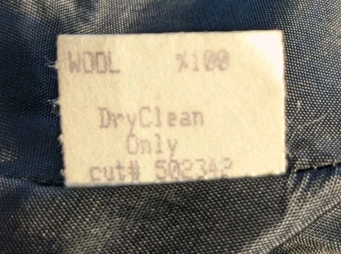 Traje Falda Lana Cache Dorado Tachonado Adornado Para Mujer Talla 4 De Colección Sofisticado Foto 4 de 4