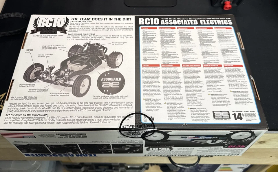 Team Associated Brian Kinwald RC10 nuovo con scatola con guarnizioni 1/10 - Immagine 2 di 4