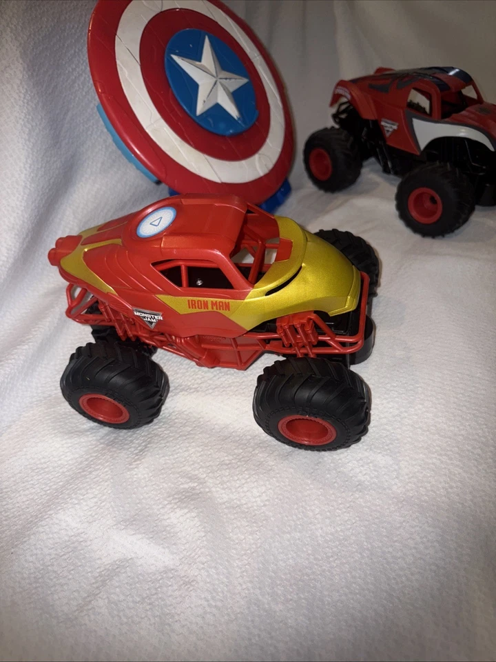 Monster Jam Superhero RC, 2-pack Marvel Spider-Man/ Iron Man/ Cap Shield Lot 3 - Image 2 of 4