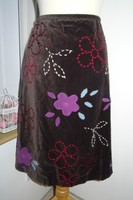 Pretty Feminine Boden Brown Velvet Applique Floral A-line Skirt Uk Size 12l Pretty Feminine Boden Brown Velvet Applique Floral A-line Skirt Uk Size 12l
