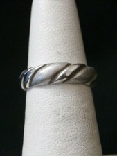 Vintage Sterling Silver Southwestern Band Ring. Size 5 Make Offer 592