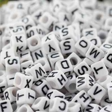 300Pcs Acrylic SINGLE LETTER A-Z White Square ALPHABET Spacer Beads 6MM 7MM