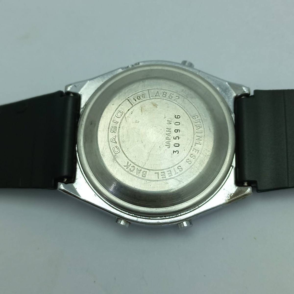Casio Alarm Chronograph 108 A852 Digital Quartz Vintage Men