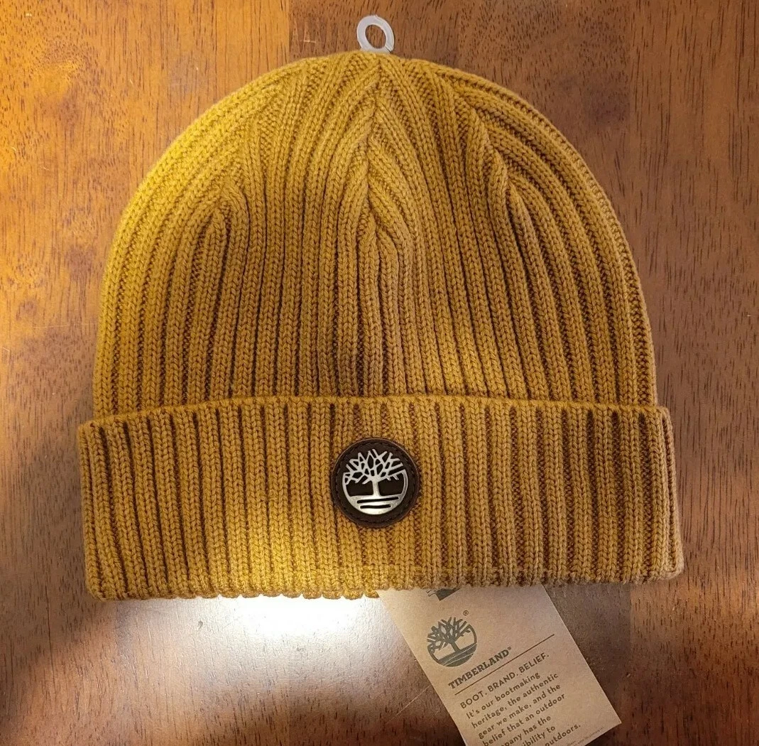 25 TIMBERLAND RIBBED CUFF LEATHER METAL LOGO PATCH BEANIE HAT