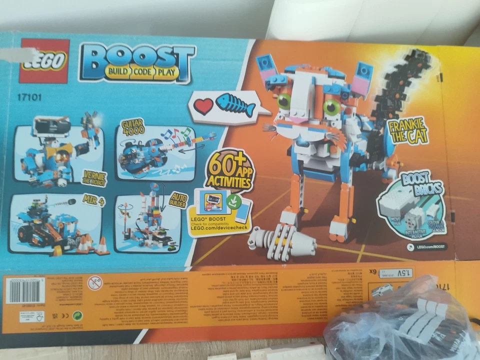 ROBOT LEGO 17101 Boost Caja de Herramientas - Imagen 2 de 3