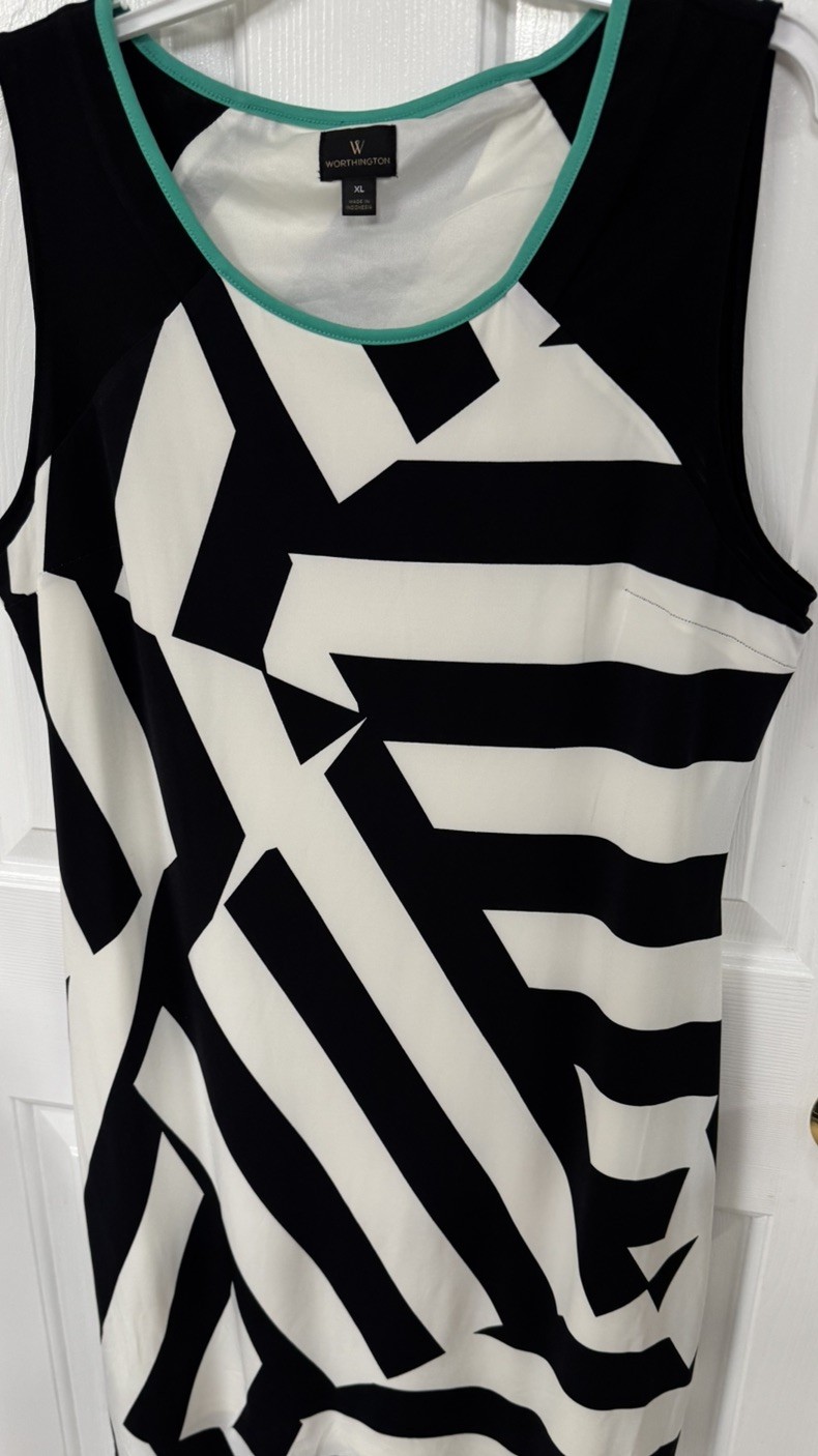 Worthington Women's sleeveless geometric print dress Size XL Black & White