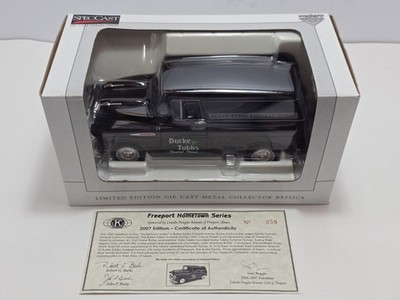 SPECCAST 1957 Chevy Panel Truck Burke-Tubbs Funeral Homes Diecast 1:25 Limited