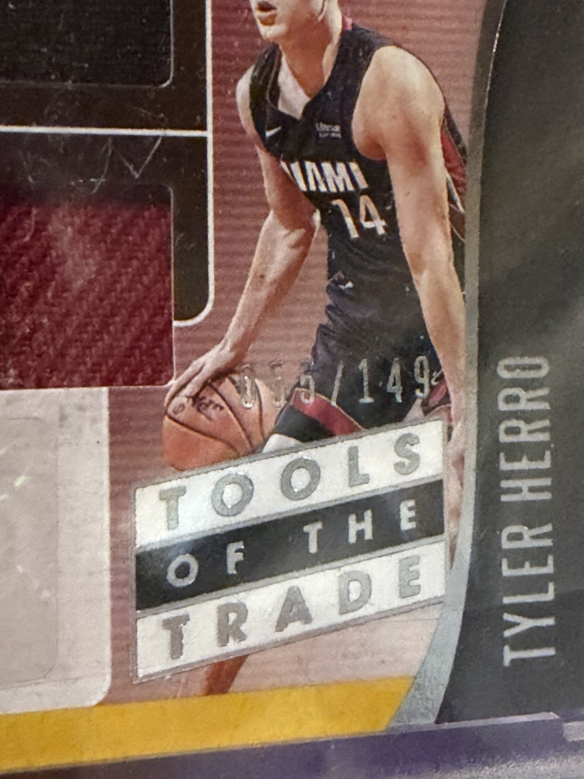 2019-20 Panini Absolute Memorabilia - Tools of Trade Six Swatch Patch Auto /149 view 3