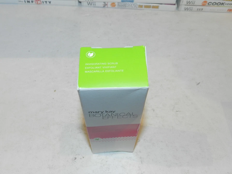 Mary Kay Botanical Effects Invigorating Scrub 3oz Exfoliating Scrub NEW NIB - Image 2 of 2