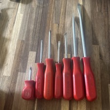 Mac Tools 7 Pc Hard Handle Screwdriver Set - Red Mac Tools 7 Pc Hard Handle Screwdriver Set - Red