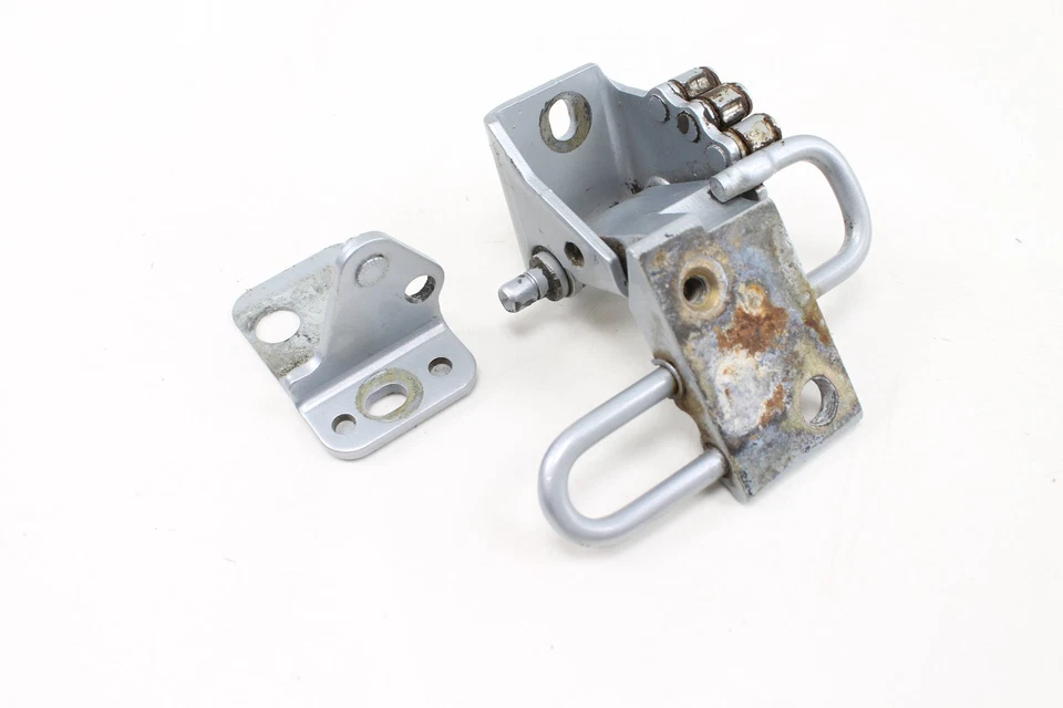 VW JETTA 1999-2005 2007 - Bisagra puerta inferior delantera derecha 4B0831412A Foto 2 de 4