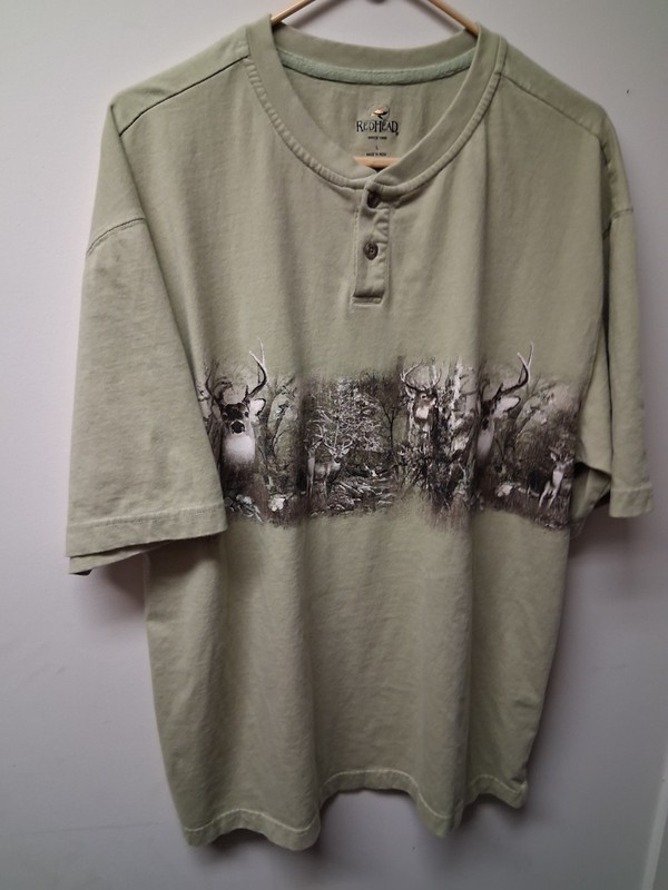 Redhead Whitetail Deer T Shirt Size Large
