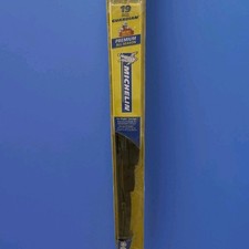 Michelin Guardian Premium All-season Windshield Wiper Blade 19 235 Michelin Guardian Premium All-season Windshield Wiper Blade 19 235