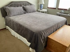 BRUSHED VELVET GRAY VELOUR BY "THE COMPANY STORE" KING DUVET W/SHAMS #170