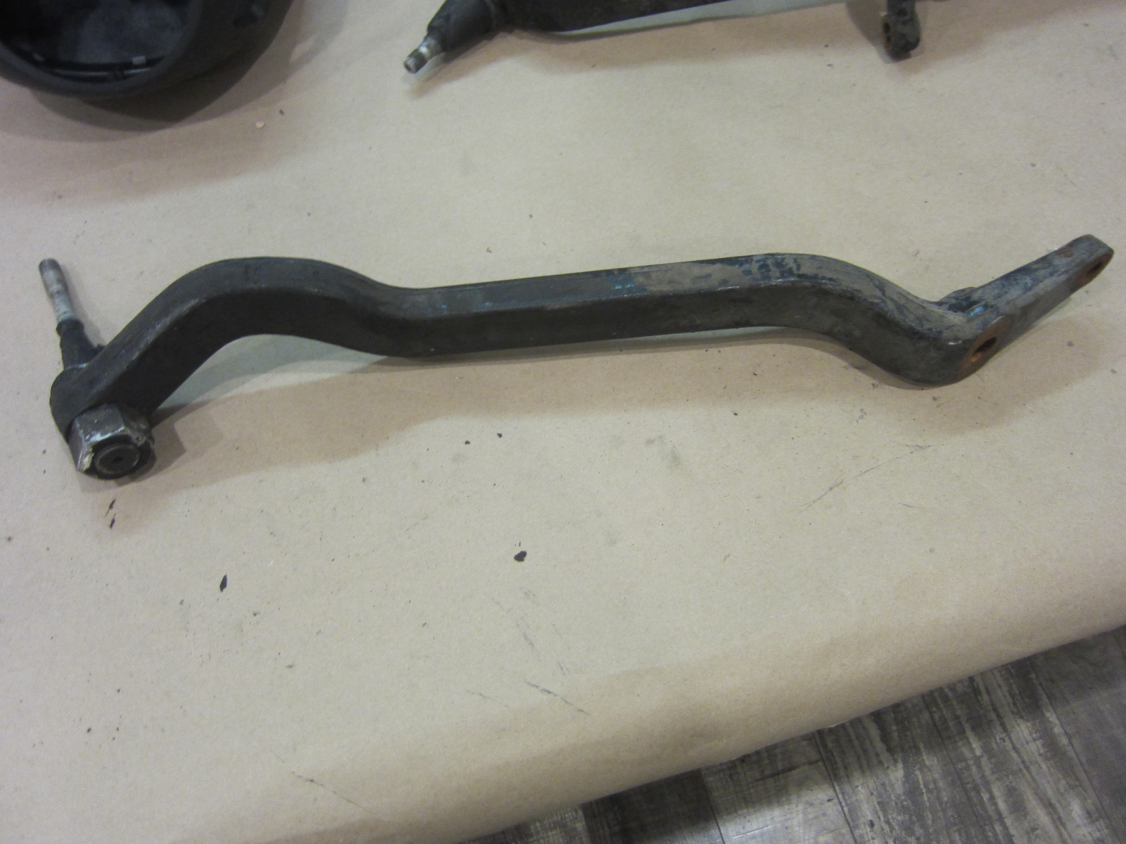 Rolls Royce Silver Shadow - LH Front / Rearward Suspension Control Arm