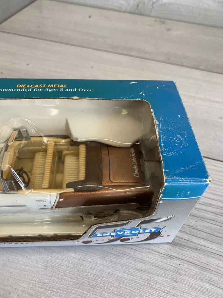 NEW Liberty Classics Stk #55020 1955 Chevrolet "Classis Car Series" By Spec Cast - Image 3 of 4
