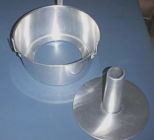 10 inch 2024 tube pan