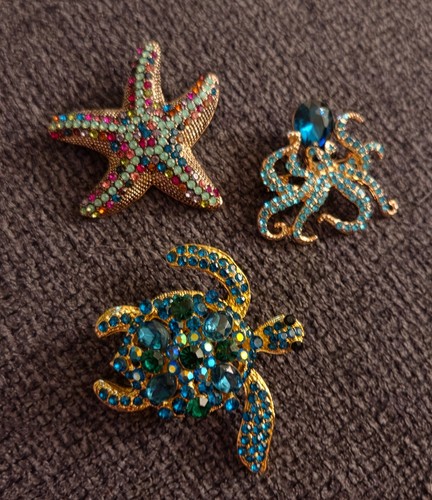 Gorgeous Rhinestones Seaturtle Octopus Ocean Starfish Brooch Jewelry Lot 293-29
