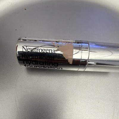 Neutrogena Hydro Boost Hydrating Foundation Stick, Classic Ivory 10, 0.34 oz