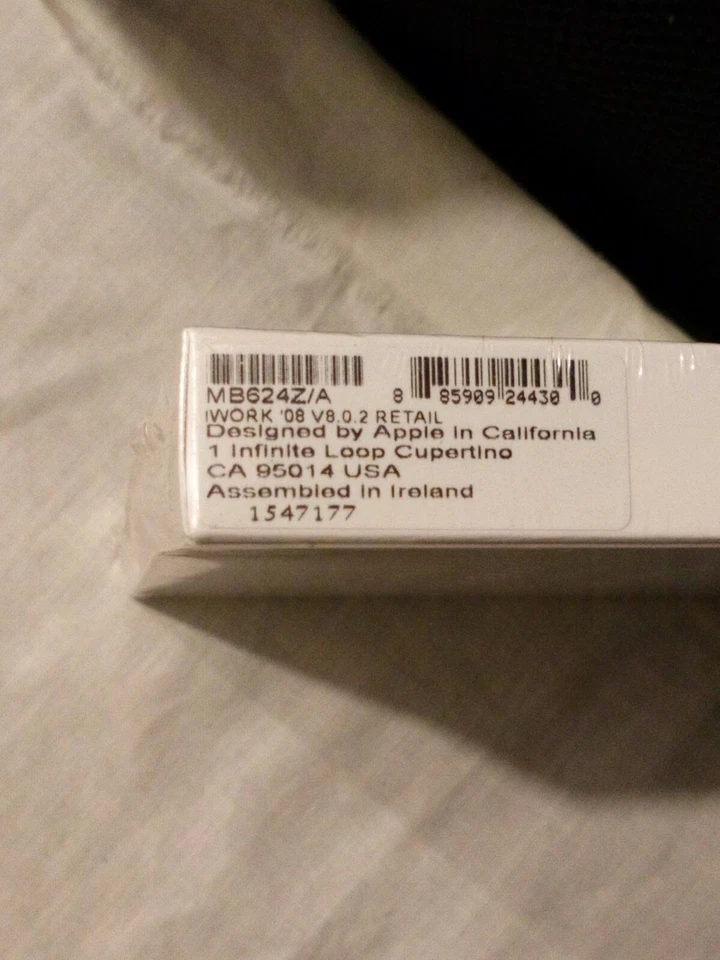 Genuine Apple iWork '08 Retail Pack - (MB624Z/A) - Image 4 of 4