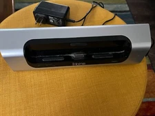 iHome iD9 - iPod/iPhone/iPad Speaker Dock with power/adapter cord 