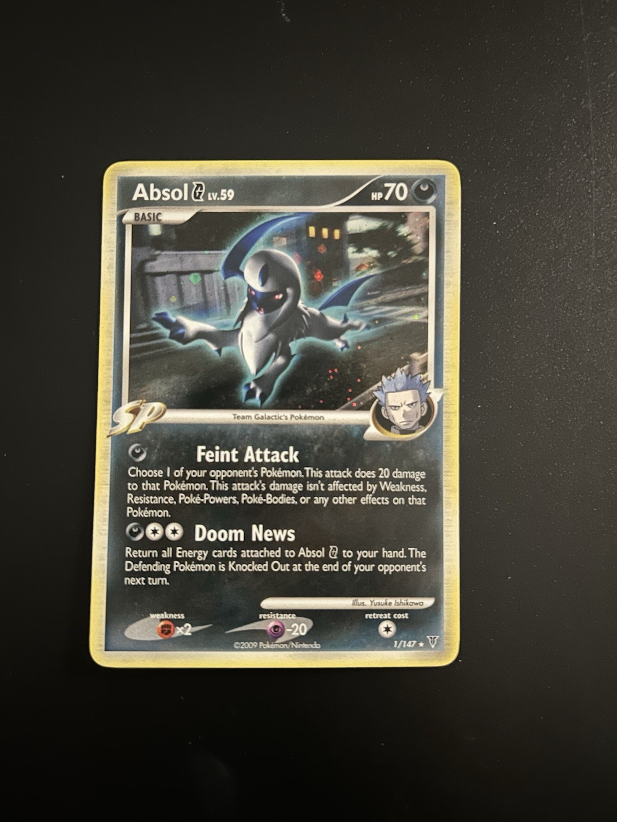 Pokémon TCG Absol Supreme Victors 1/147 Holo Rare Card