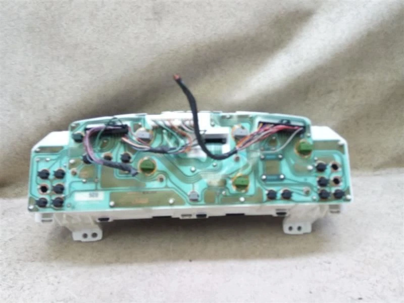 Cuadro de instrumentos velocímetro compatible con 98-99 MAZDA 626 n29-198192 Foto 4 de 4