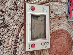 Game & Watch Parachute