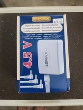 Vintage 2007' NIB LEMAX 4.5 V Lighted Accessory Adaptor With 3 Outlets UL Listed