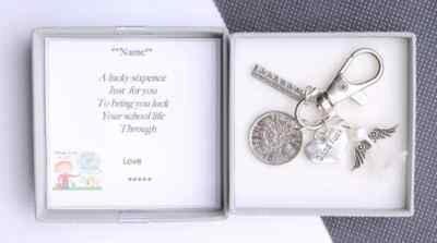 Personalisierter Schlüsselanhänger erster Schultag Lucky Sixpence Neuheit - Geschenk