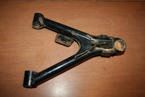 2001 Kawasaki KLF 300 Bayou 4x4 Front Control Arm Upper Right OEM 01 B - Picture 2 of 6