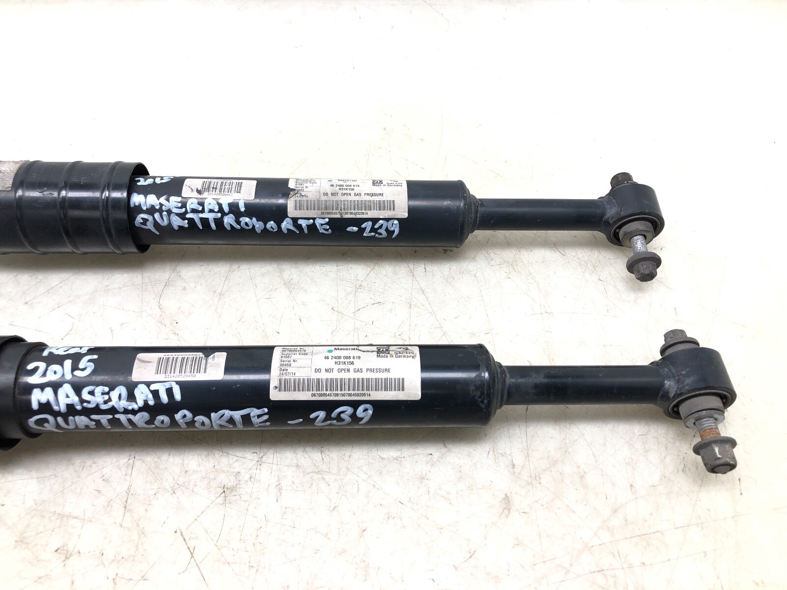 2014-2020 MASERATI QUATTROPORTE AWD REAR SHOCK STRUT ABSORBER SET X2 OEM.