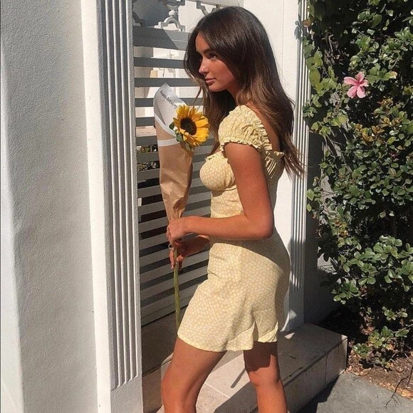 With jean isabelle clearance dress daisy lemon