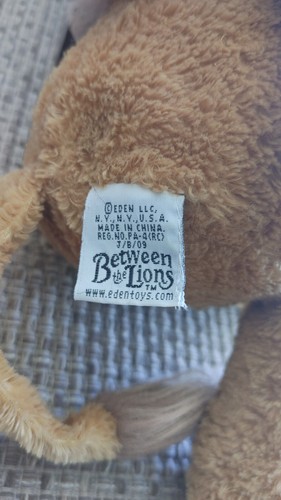 Between the Lions Theo Plush - Picture 7 of 7