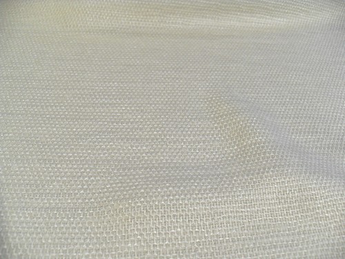 TEXTURED OFF WHITE CASEMENT DRAPERY FABRIC New RETRO VINTAGE new old stock - Picture 2 of 3