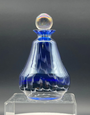 Art Glass Perfume Bottle Blue and White Swirl :: Unmarked